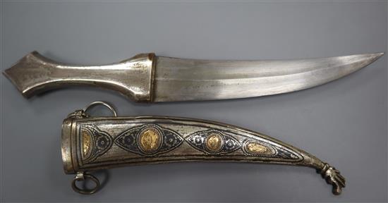 An Arab dagger